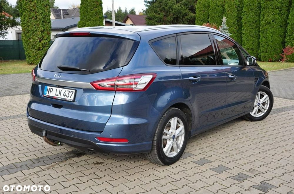 Ford S-Max - 18