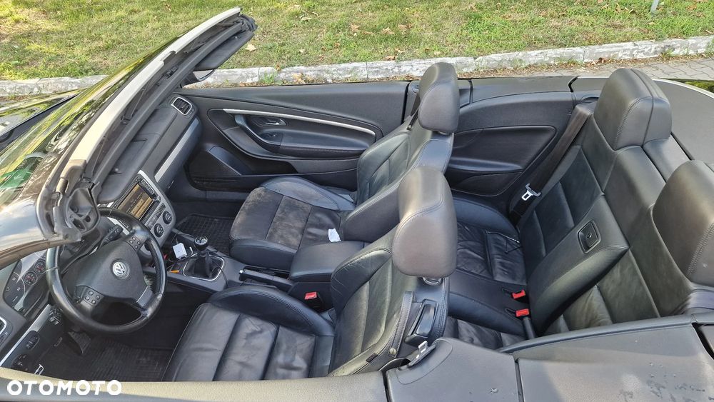 Volkswagen Eos - 4