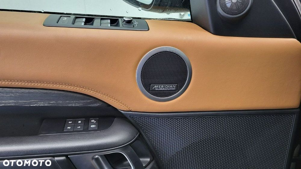 Land Rover Discovery - 12