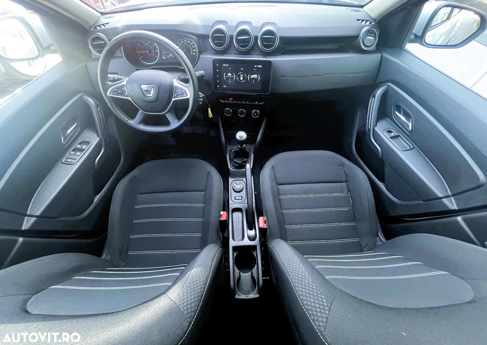 Dacia Duster 1.5 Blue dCi 4WD Comfort - 10