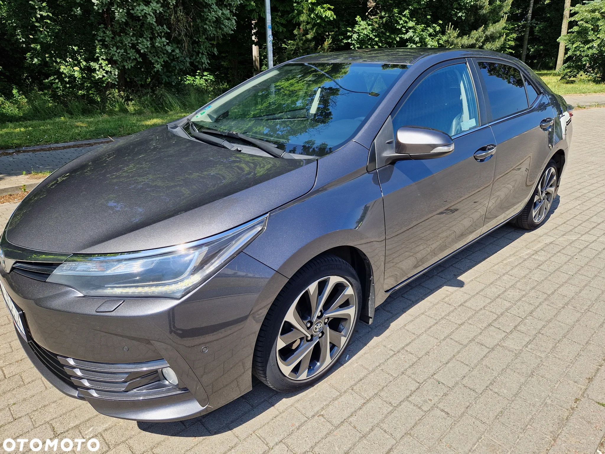 Toyota Corolla 1.6 Prestige - 1