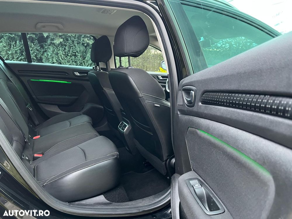 Renault Megane ENERGY TCe 100 INTENS - 26