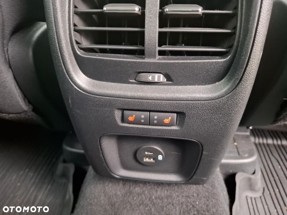 Ford Kuga 1.5 EcoBoost FWD Titanium ASS MMT6 - 7