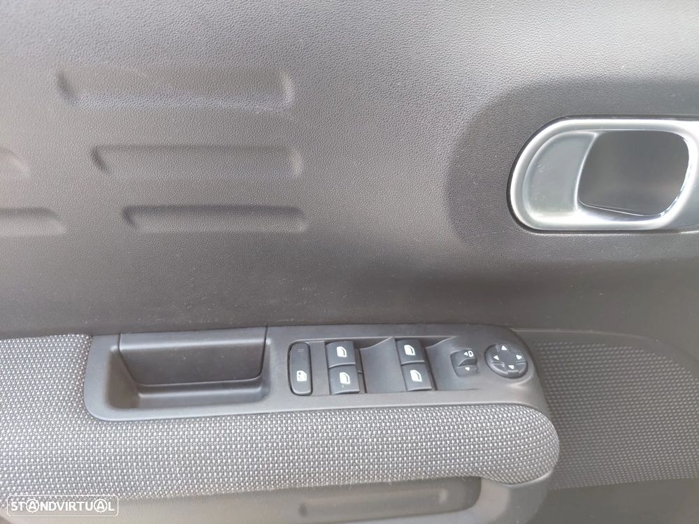 Citroën C3 Aircross 1.5 BlueHDi Feel Pack S&S - 21