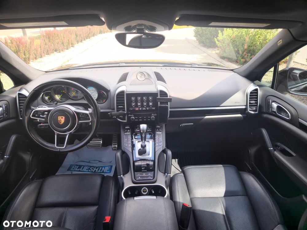 Porsche Cayenne S Tiptronic S - 17