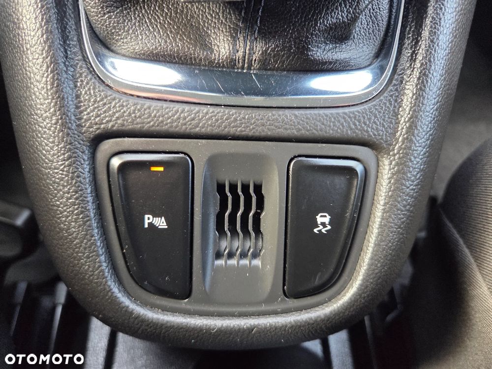 Opel Zafira 1.4 Turbo Business Edition - 17