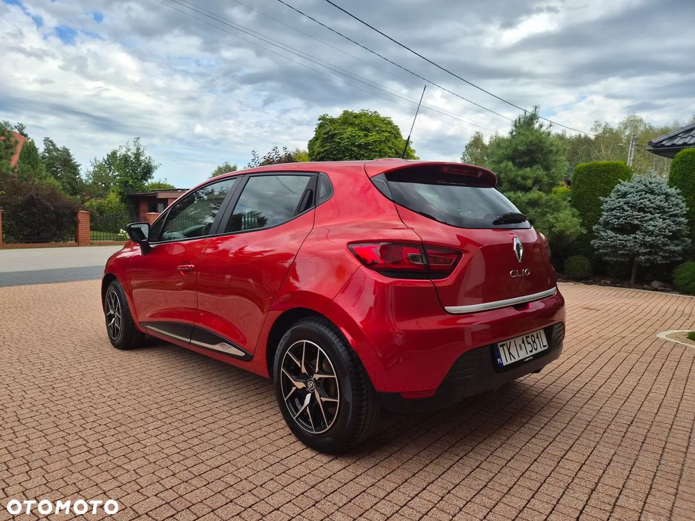 Renault Clio 1.2 16V 75 Expression - 3