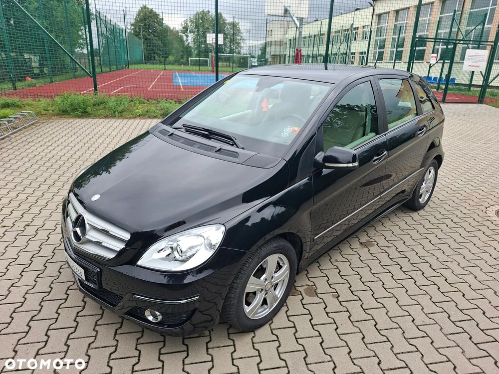 Mercedes-Benz Klasa B 200 Autotronic Special Edition - 14