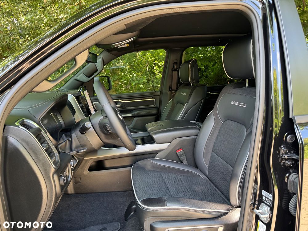 RAM 1500 - 19