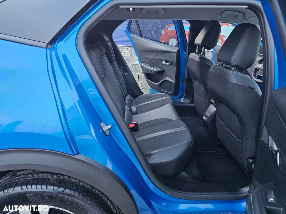 Peugeot 2008 1.5 BlueHDI STT EAT8 GT Line - 33