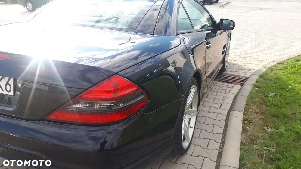 Mercedes-Benz SL 500 7G-TRONIC Night Edition - 5
