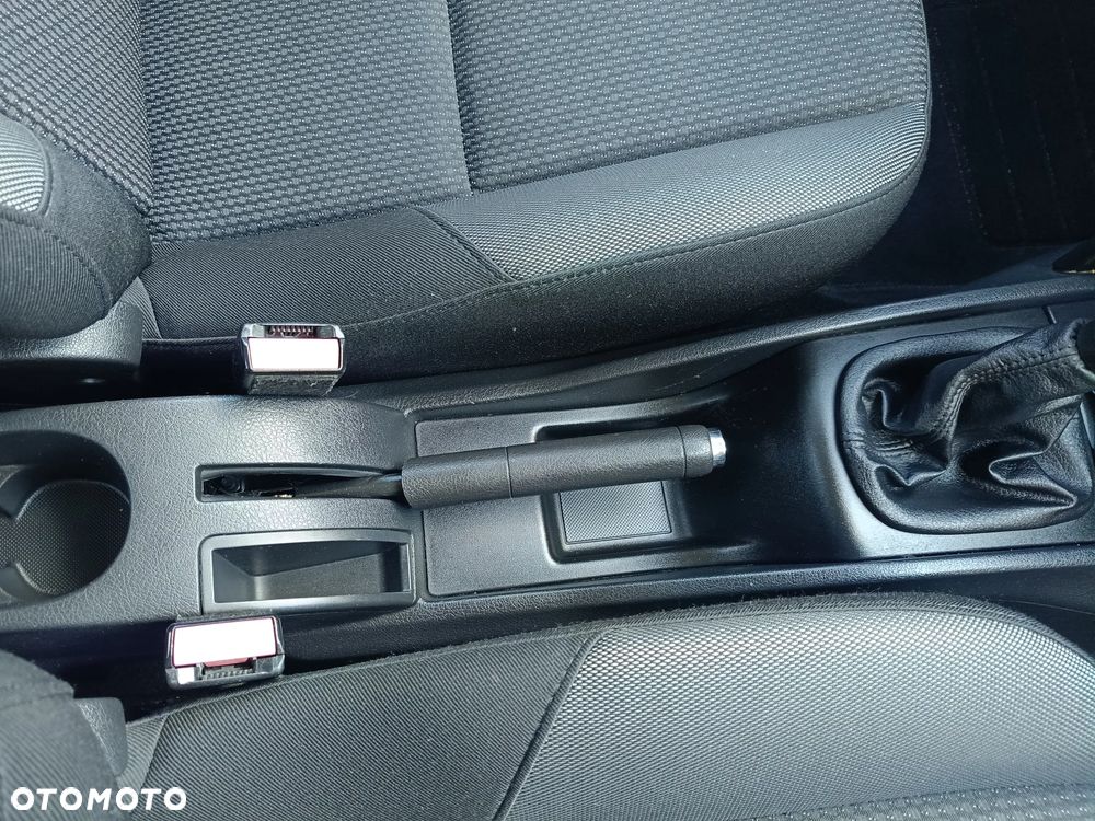Peugeot 207 75 forever - 14