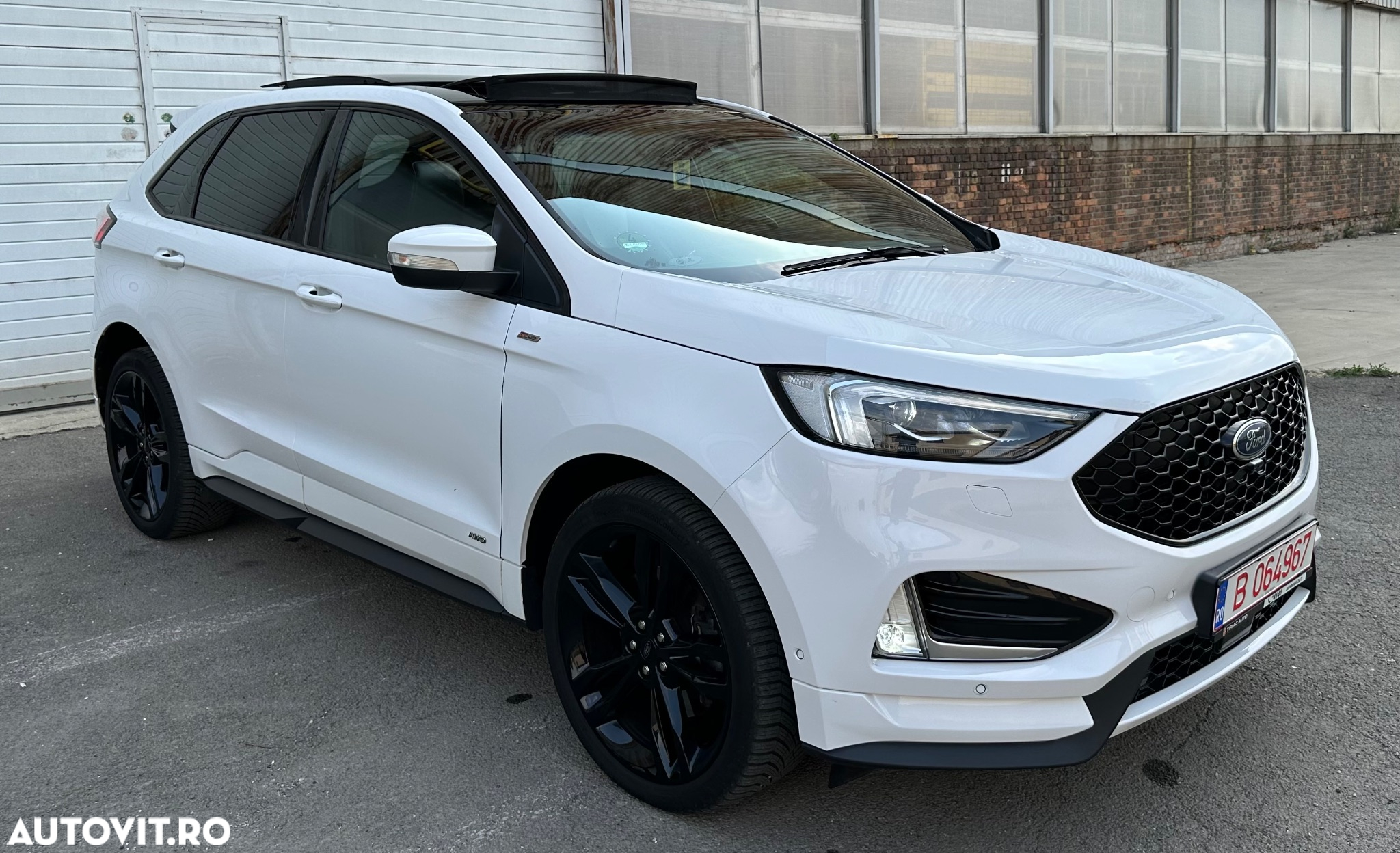 Ford Edge 2.0 Panther A8 AWD ST Line - 4