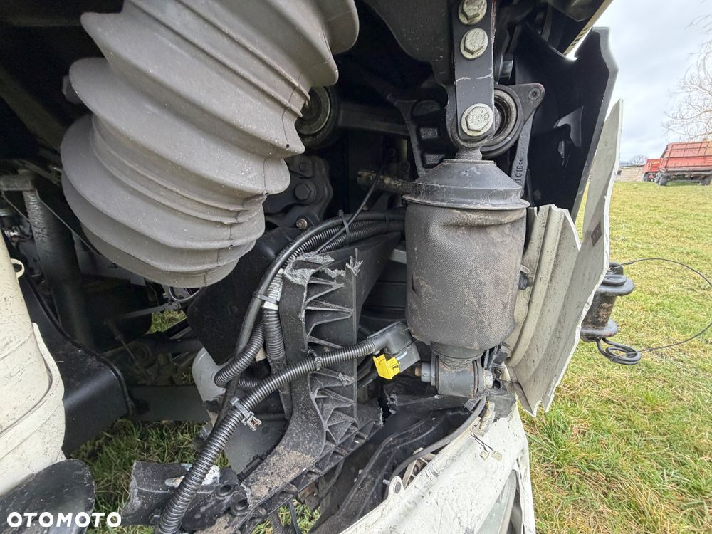 DAF 106 - 30