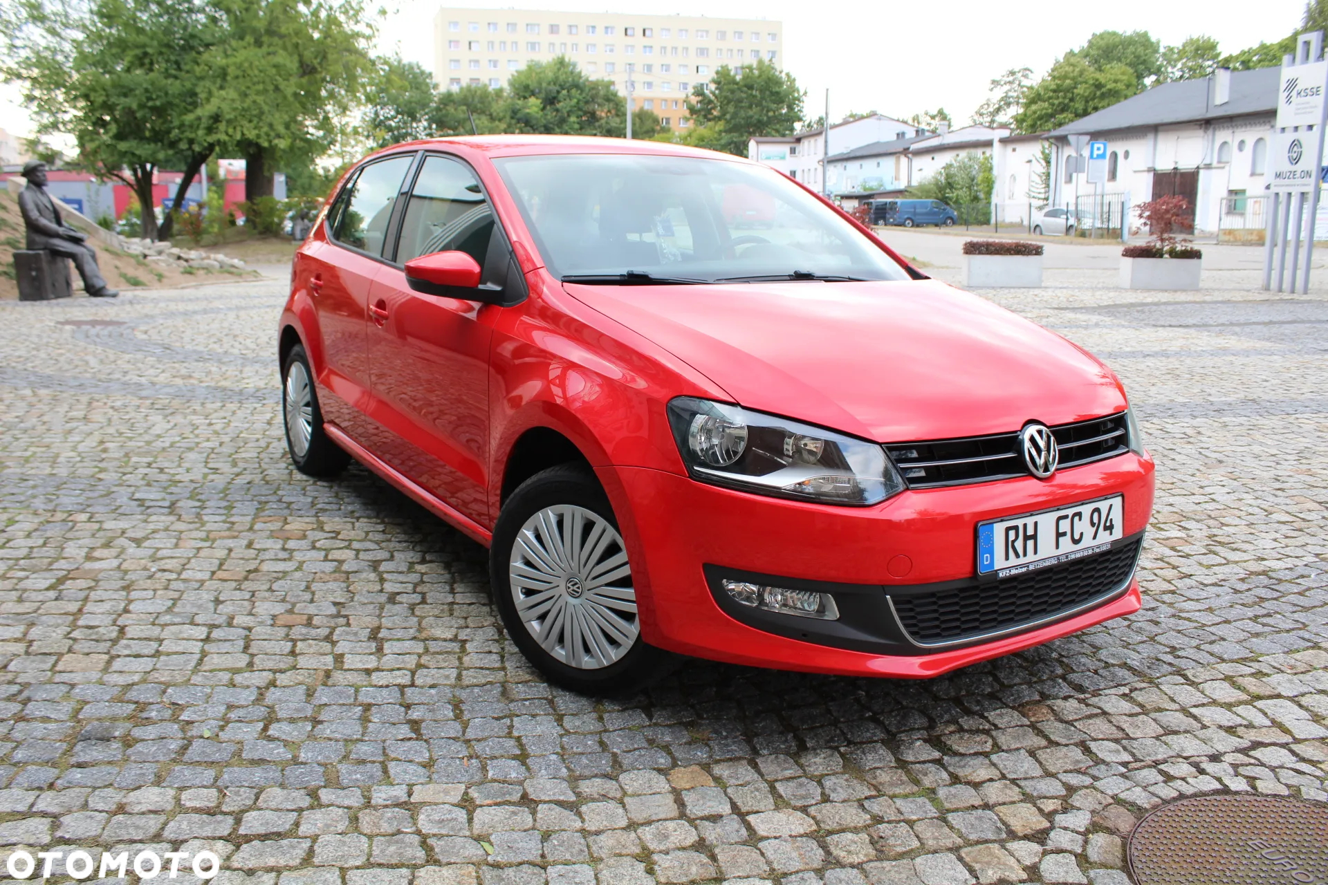 Volkswagen Polo 1.2 TSI Highline - 2