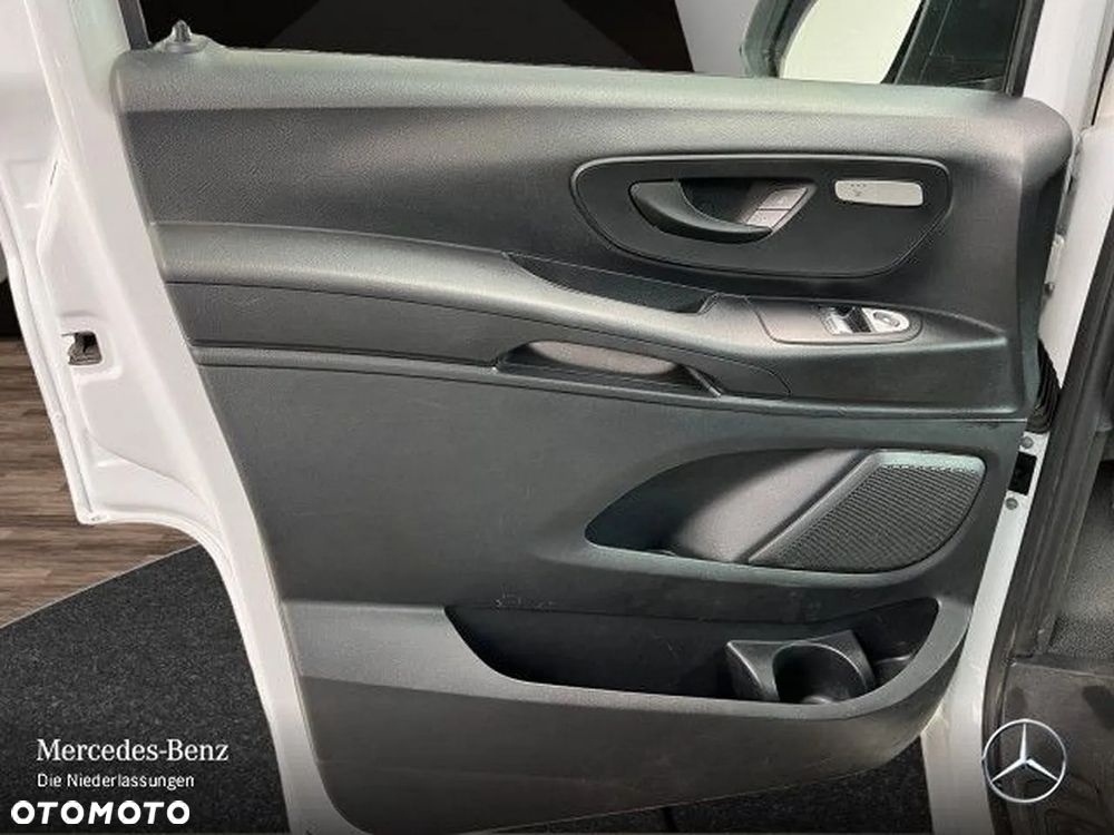 Mercedes-Benz Vito - 12