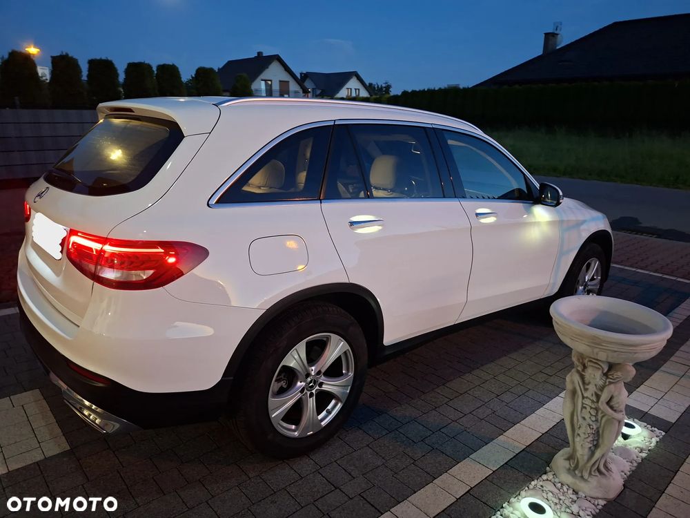 Mercedes-Benz GLC - 5