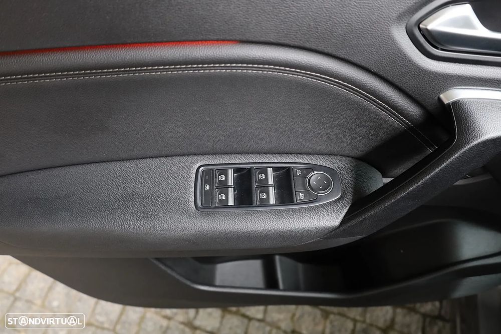 Renault Captur 1.0 TCe Techno - 40