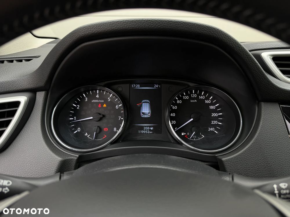 Nissan Qashqai - 22