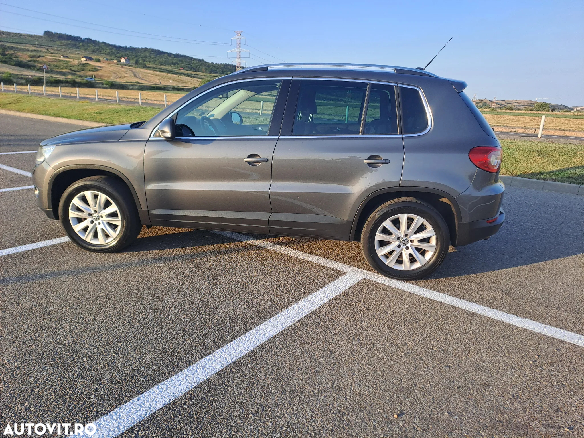 Volkswagen Tiguan 2.0 TDI DPF 4Motion Automatik Sport & Style - 6