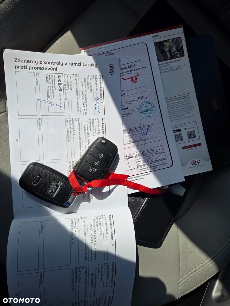 Kia Sportage 1.7 CRDI 2WD Spirit - 22