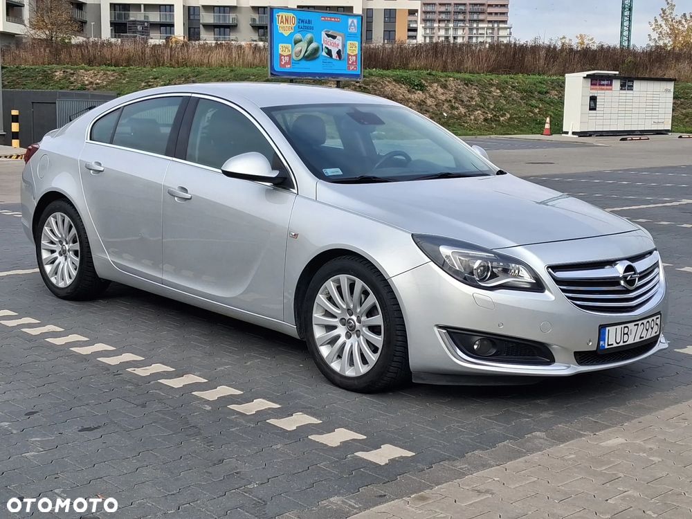 Opel Insignia 2.0 CDTI Cosmo S&S - 4