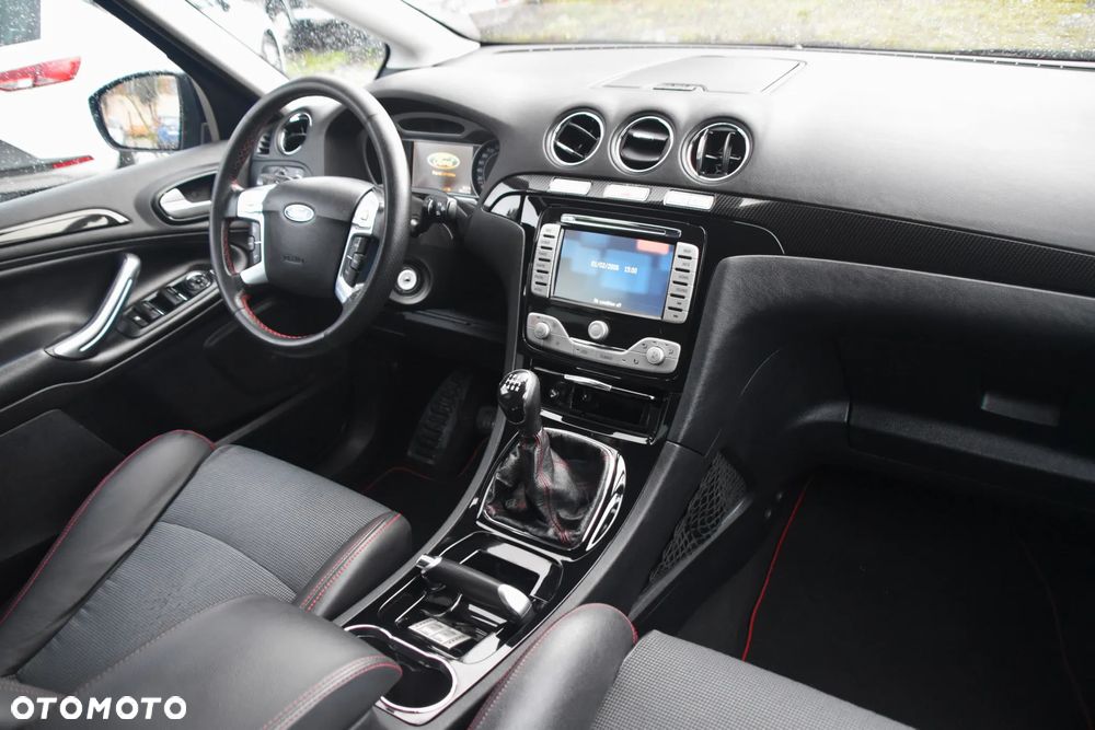 Ford S-Max 2.2 TDCi Titanium - 14