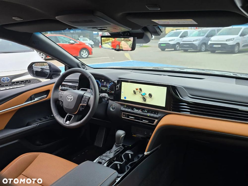 Toyota Camry 2.5 Hybrid Dynamic Force Executive e-CVT - 16