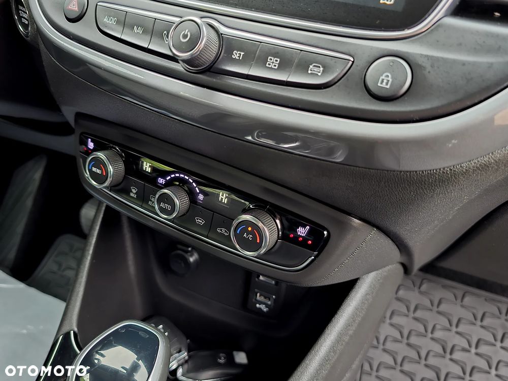 Opel Crossland 1.5 Automatik Ultimate - 29