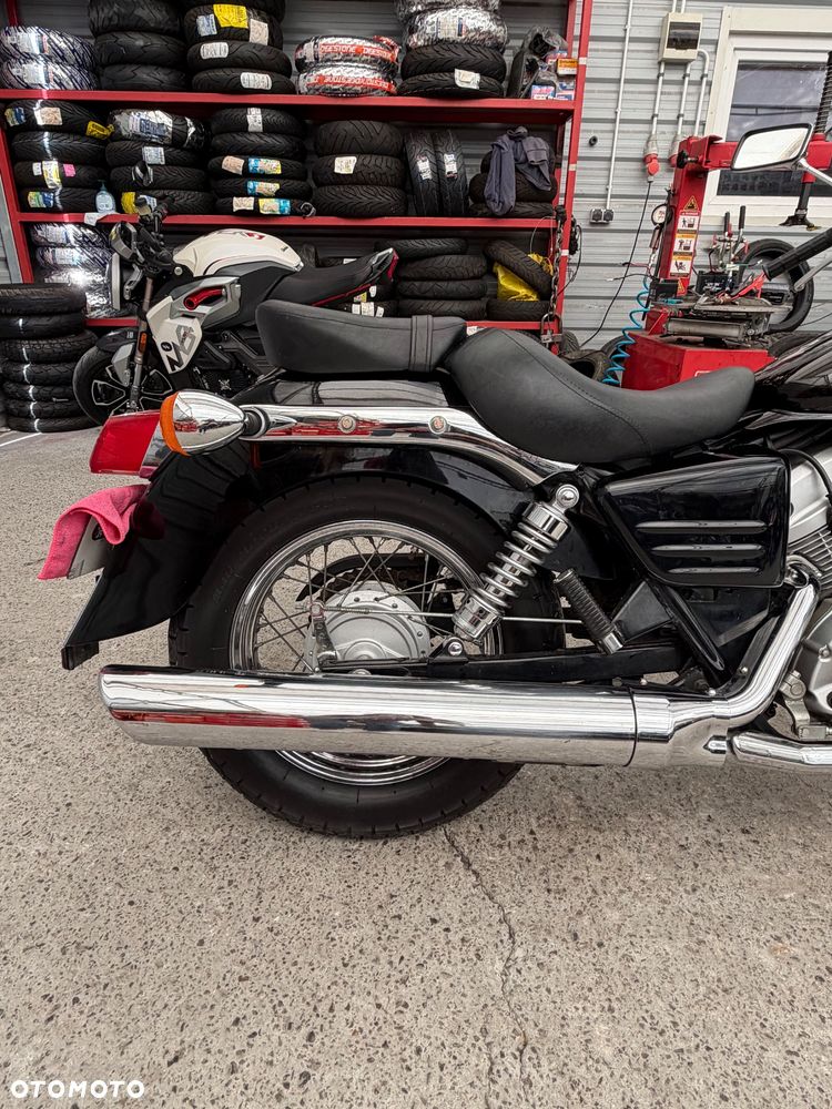 Honda Shadow - 14
