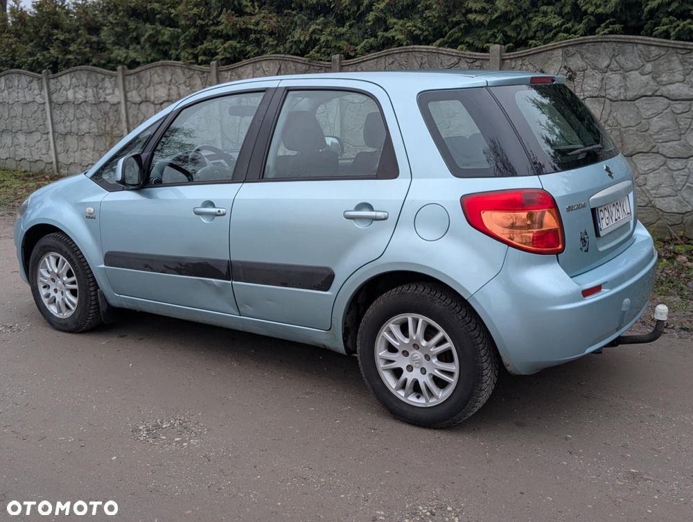 Suzuki SX4 1.9 DDiS DPF 4x2 Comfort - 6