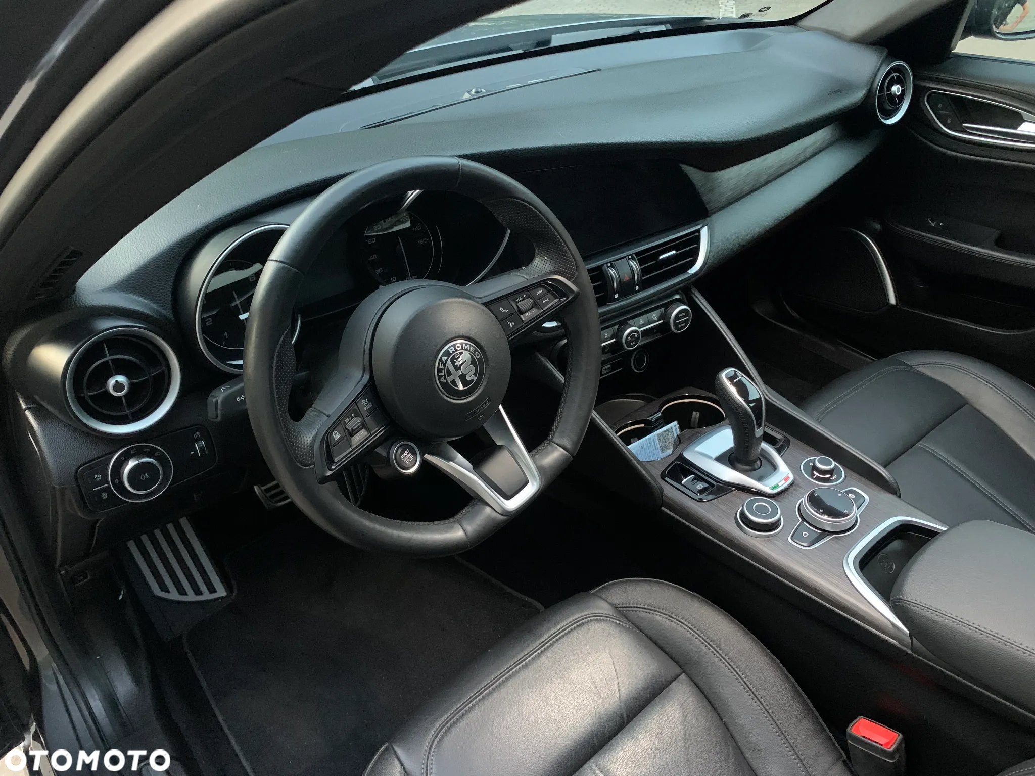 Alfa Romeo Giulia - 13