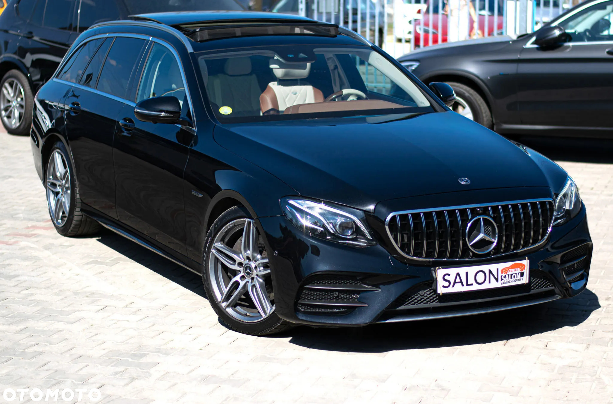 Mercedes-Benz Klasa E 220 d T 9G-TRONIC AMG Line - 38