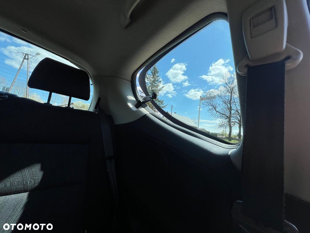 Peugeot 207 1.4 Trendy - 9