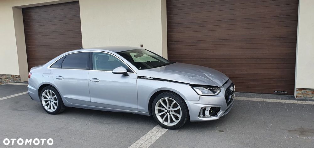 Audi A4 Limousine - 1