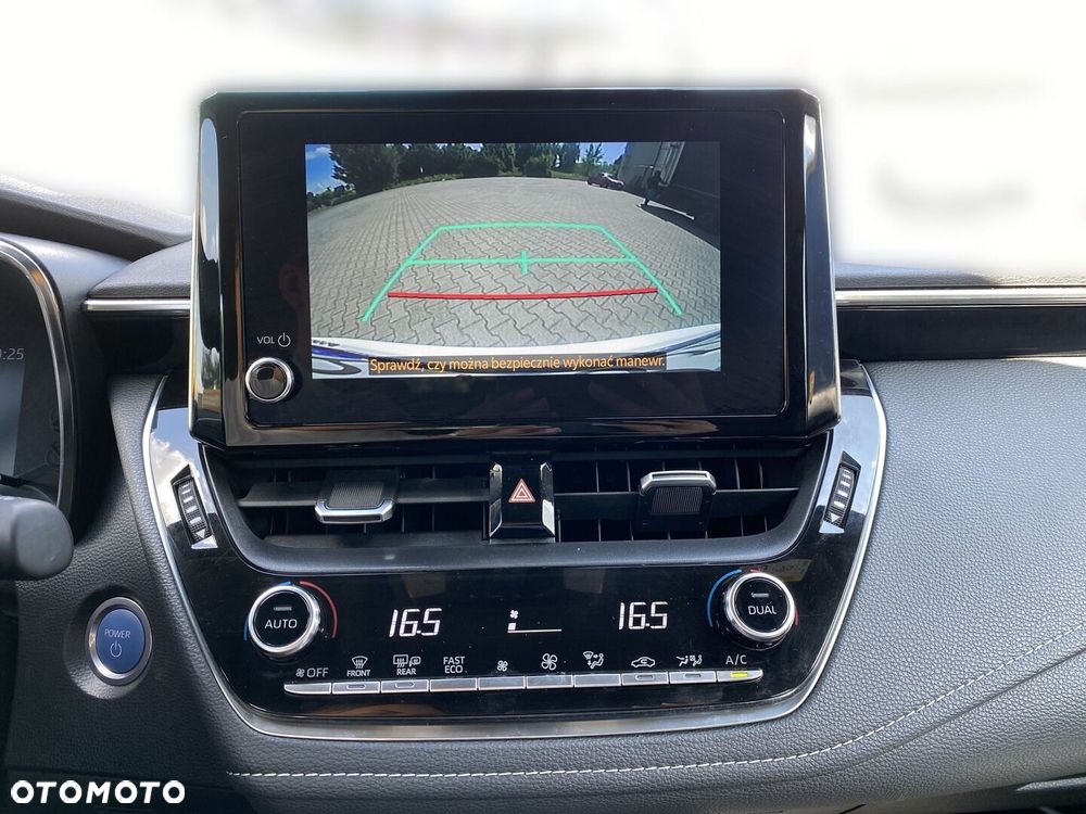 Toyota Corolla 1.8 Hybrid Comfort - 21
