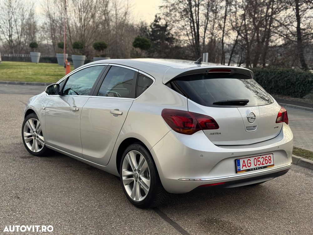 Opel Astra 1.7 CDTI DPF Sport - 11
