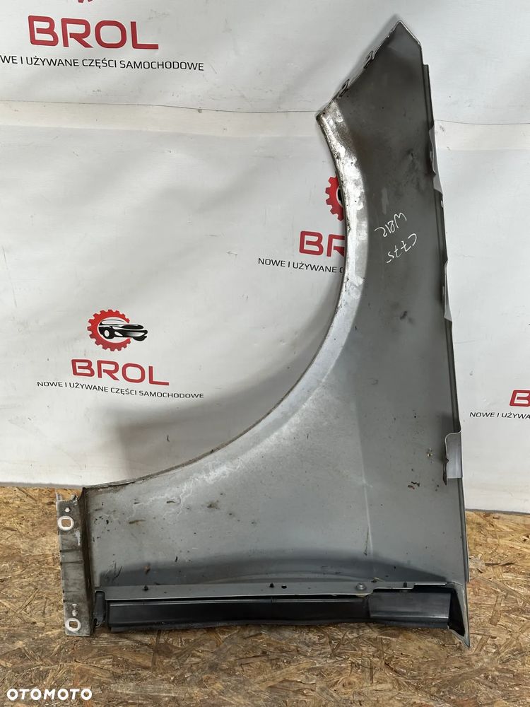 BŁOTNIK PRZEDNI PRAWY MERCEDES E-KLASA W212  775 - 5