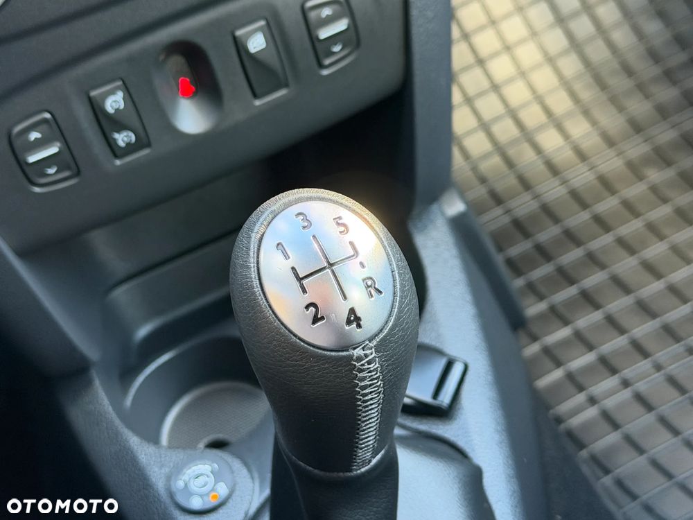 Dacia Sandero Stepway TCe 90 (S&S) Celebration - 28