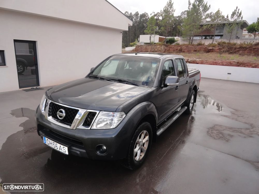 Nissan Navara 2.5 dCi CD SE AT 4WD - 1