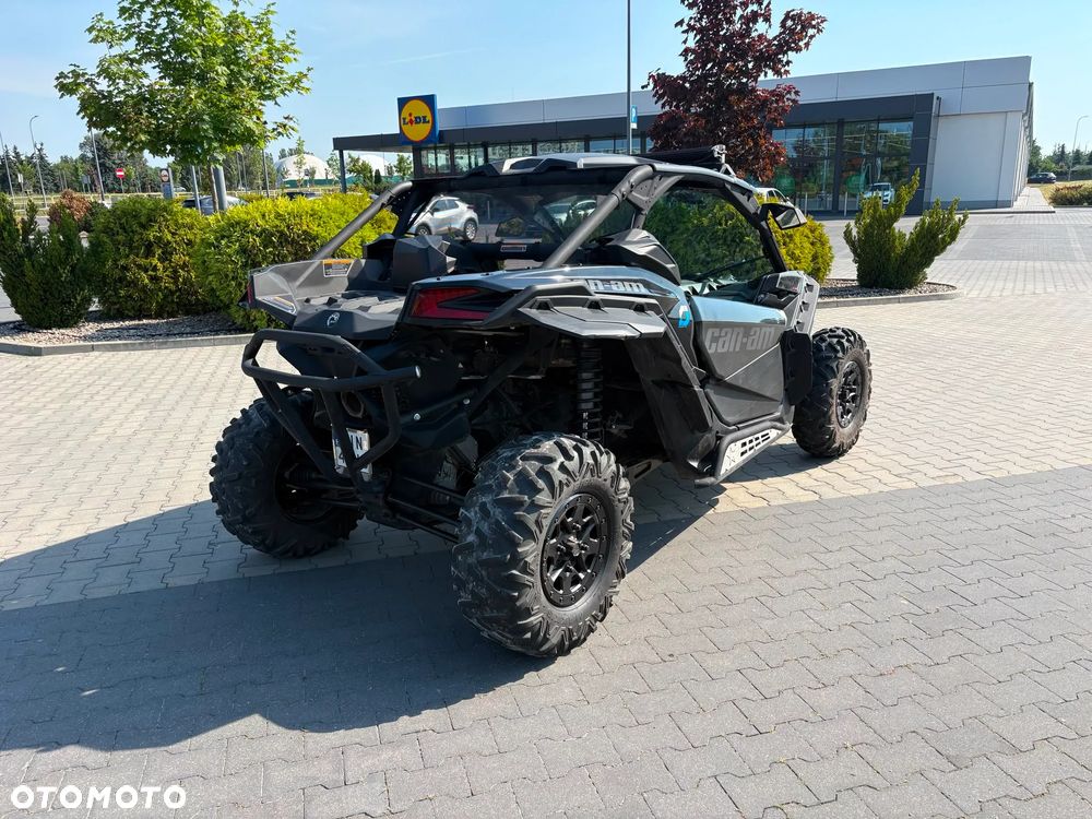 Can-Am Maverick - 4