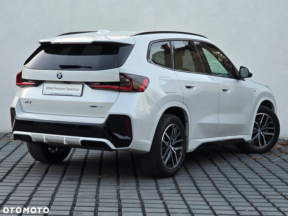 BMW X1 sDrive18i M Sport - 3