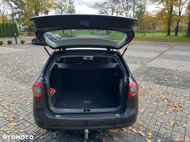 Volkswagen Passat 2.0 TDI DPF Comfortline - 10