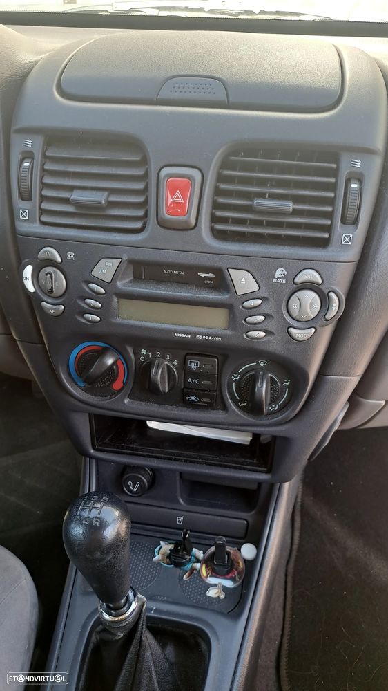 Nissan Almera - 2