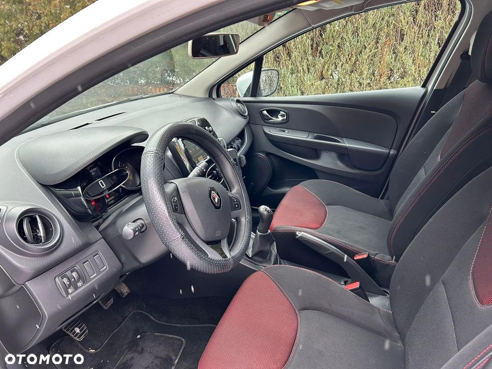 Renault Clio 1.2 16V 75 Life - 7