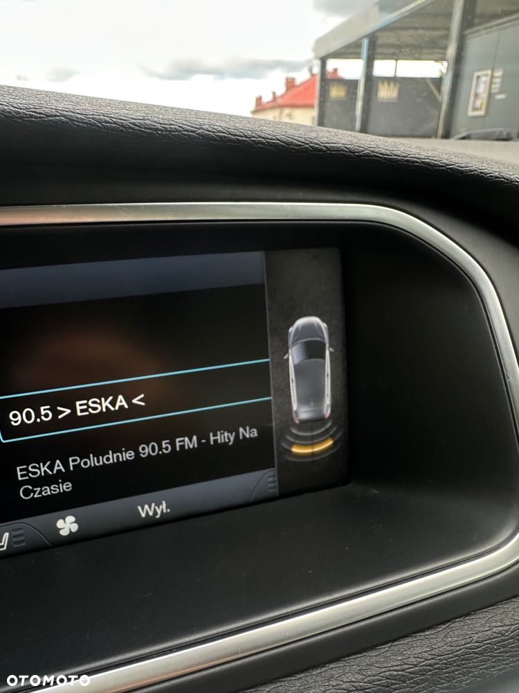 Volvo V40 D3 Momentum - 30