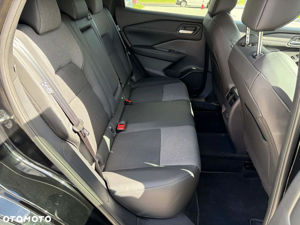 Nissan Qashqai 1.3 DIG-T MHEV N-Connecta Xtronic - 12