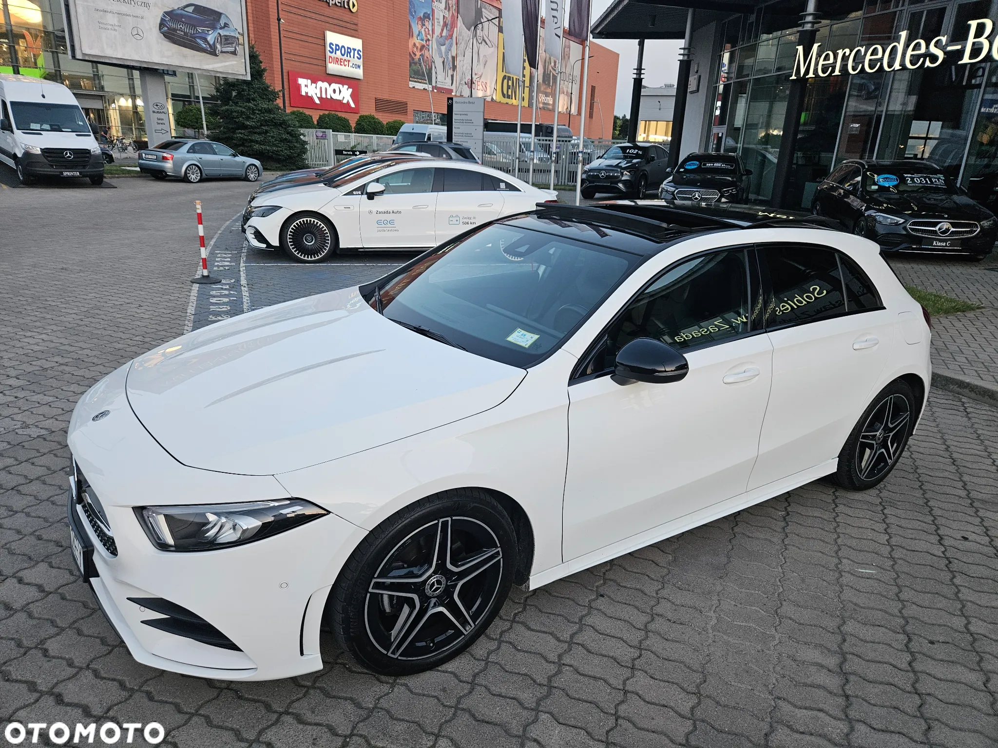 Mercedes-Benz Klasa A 180 AMG Line 7G-DCT - 22