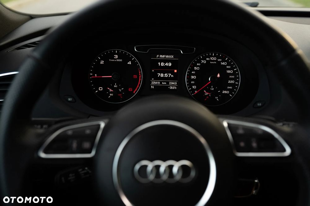 Audi Q3 2.0 TDI Quattro S tronic - 17