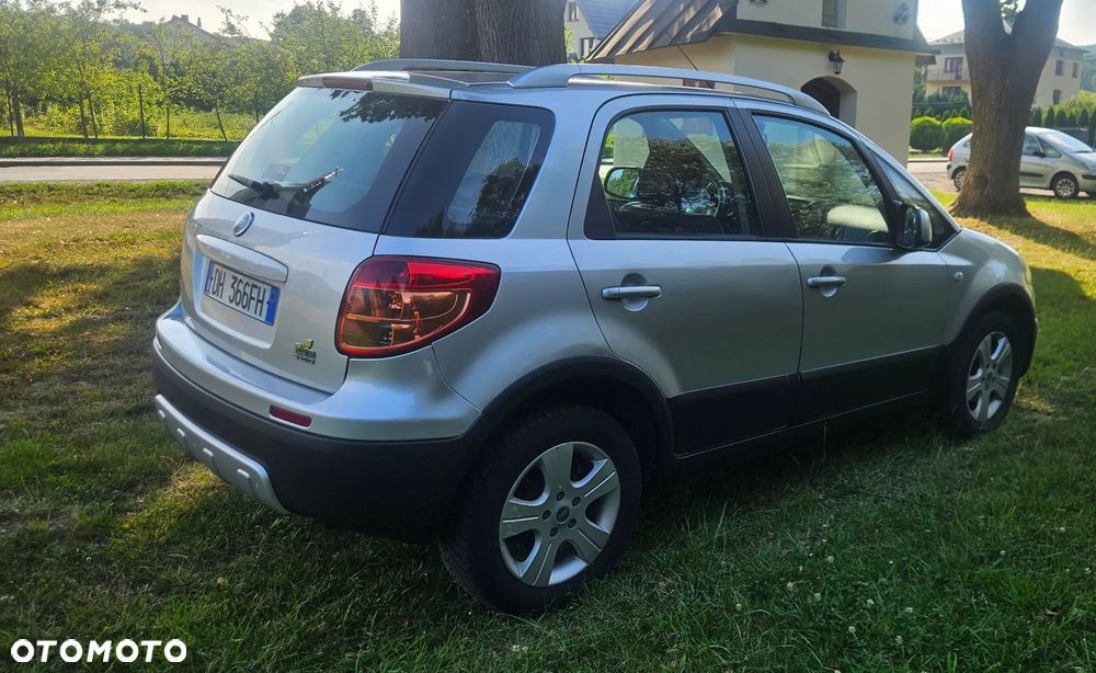 Fiat Sedici 1.6 16V 4x4 Dynamic - 8